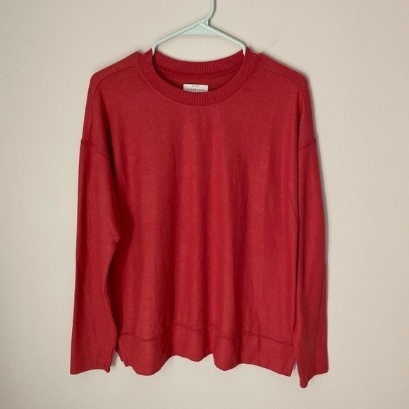 Lucky Brand Extra Soft Red Sweatshirt Size Small - Picture 1 of 8